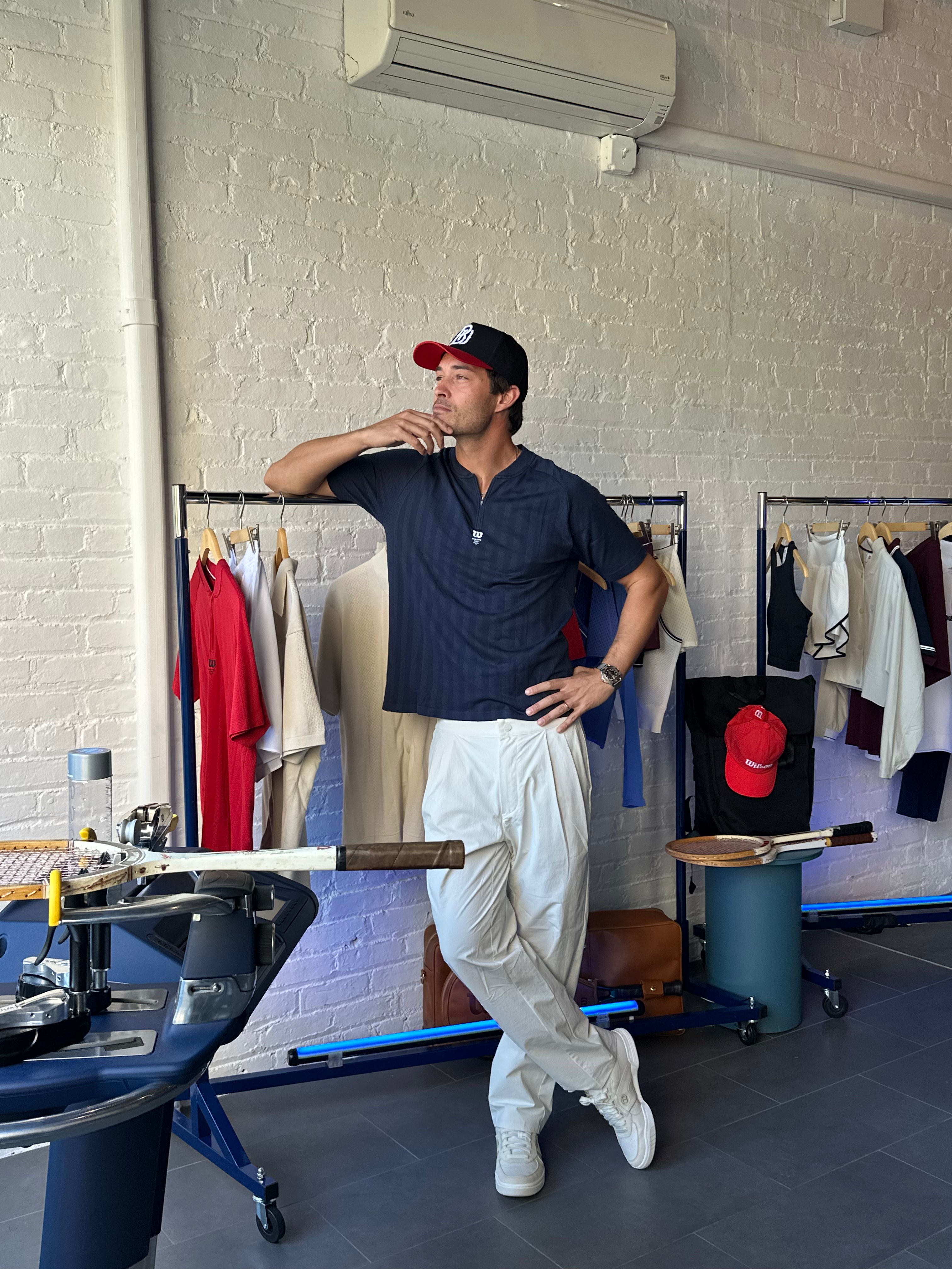 Precurved BAGEL DEPT snapback - BLACK/RED