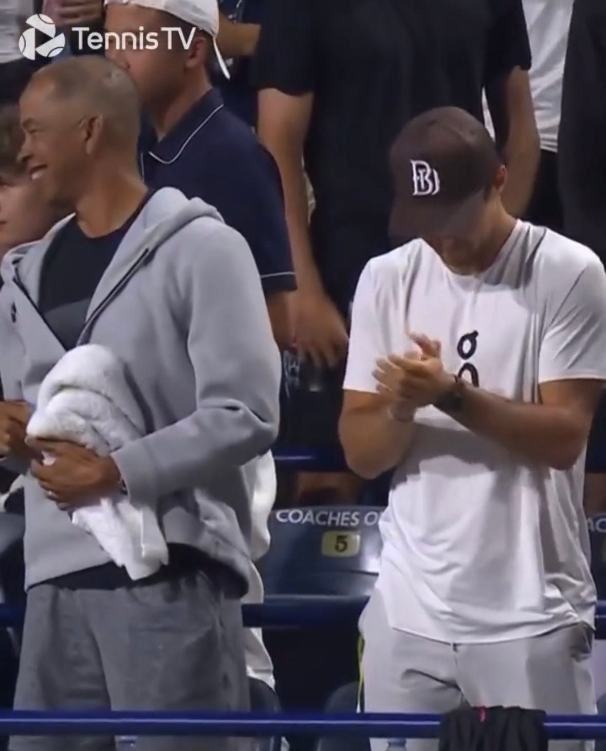 Precurved BAGEL DEPT snapback - BROWN