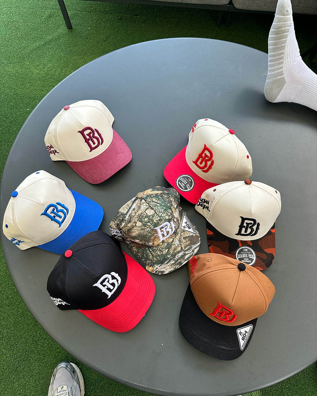 Precurved BAGEL DEPT snapback - WHITE / RED